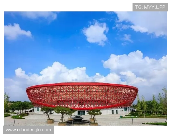 南京体育台尖峰时刻在秋雨季节中如何应对突发天气影响赛事报道效果